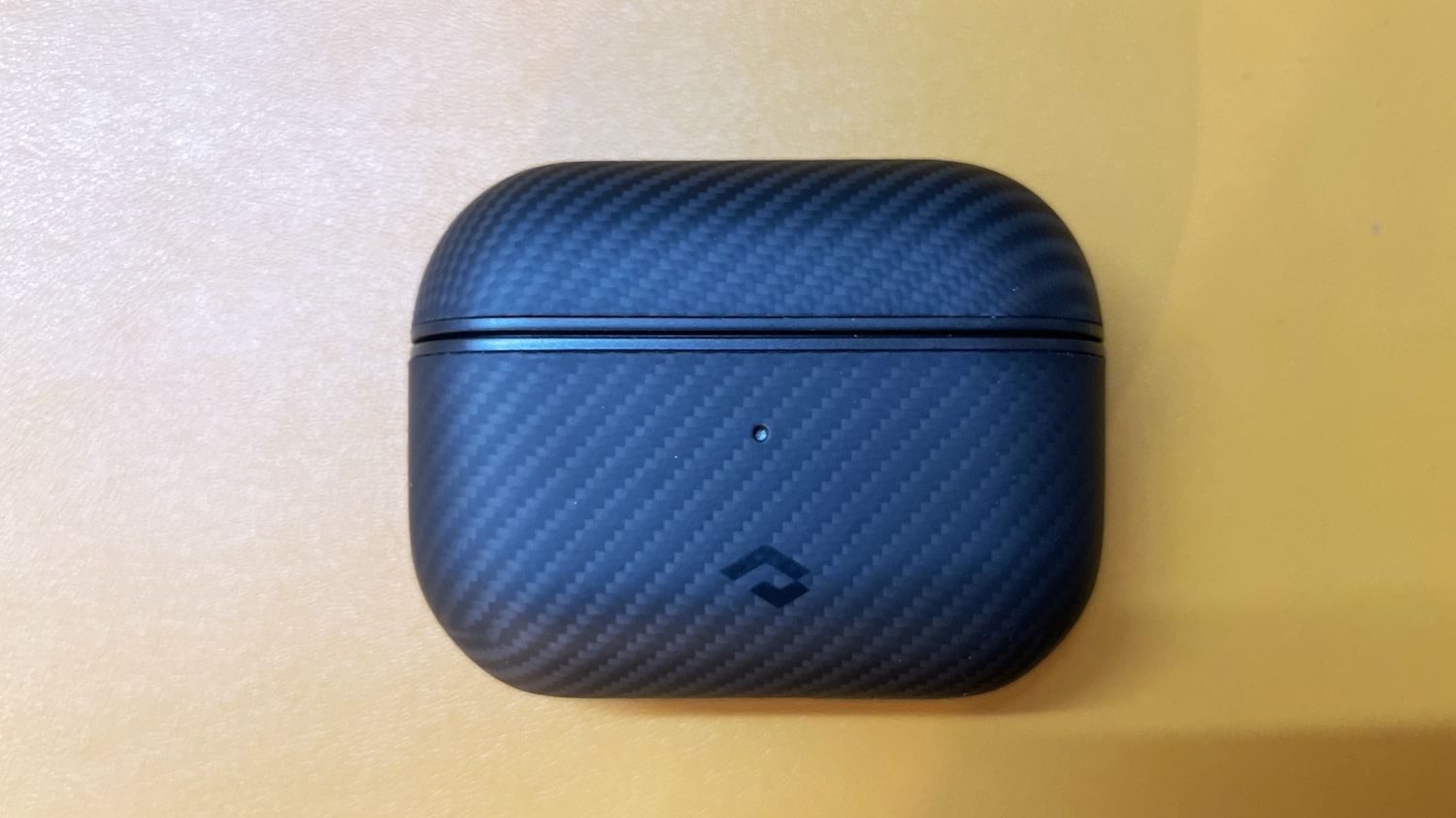 Pitaka MagEZ AirPods Pro 2 case 