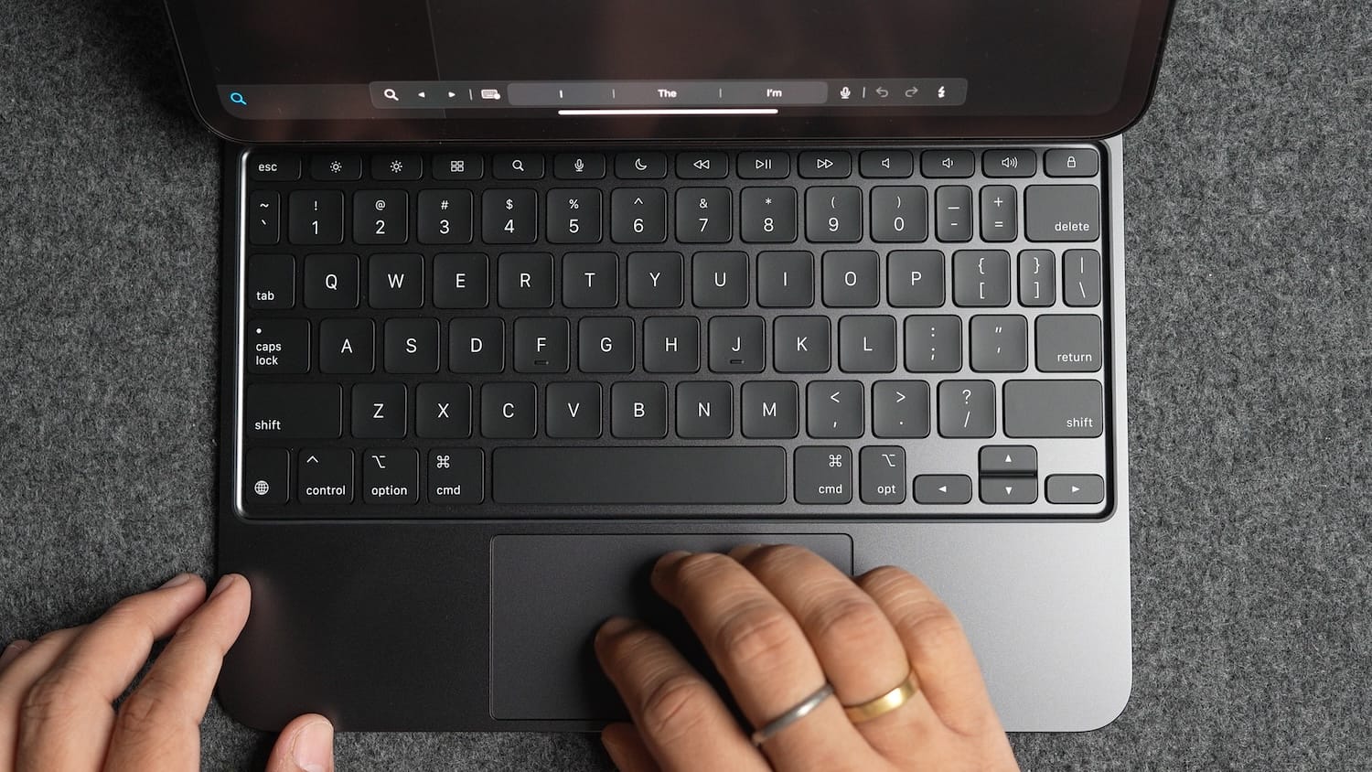 magic keyboard using trackpad