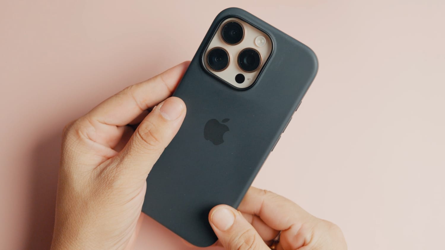 Apple Silicon Case on iPhone 16 Pro