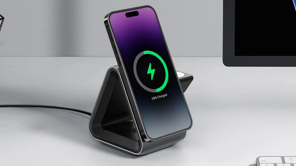 Anker 737 MagGo Charger (3-in-1 Station) for Apple devices now